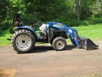 New Holland BOOMER 35