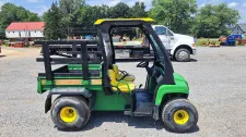 John Deere 4X2 GATOR