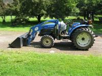New Holland BOOMER 35