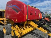 New Holland RB450