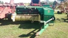 John Deere 348