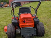 Kubota ZD331LP72
