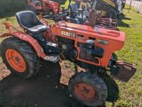 Kubota B7100