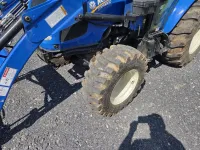New Holland Boomer 50