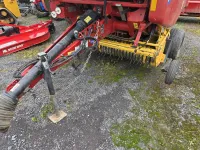 New Holland RB450