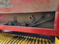 New Holland 570
