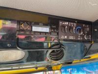 New Holland STACKCRUISER 102