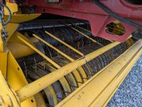 New Holland RB560