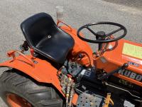 Kubota B7100