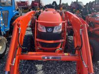 Kubota L3301HST