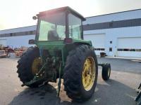 John Deere 4230