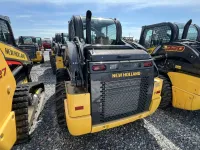 New Holland L320