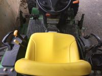 John Deere 2520