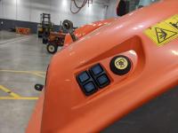 Kubota M7-171