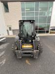 New Holland L320