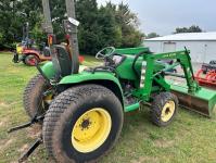 John Deere 4300