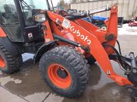 Kubota R640R43