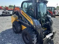 New Holland L328