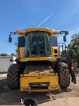 New Holland CR940
