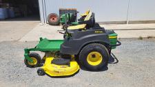 John Deere Z445