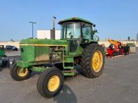 John Deere 4230