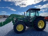 John Deere 5090M