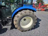 New Holland Boomer 50