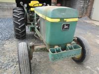 John Deere 2440