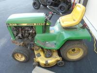 John Deere 332