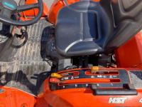 Kubota B7800HSD