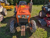Kubota B7100