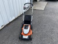 Stihl RMA460 Kit with AL101 Charger and AK30 Battery