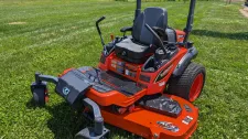 Kubota ZD1211L-72