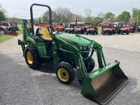 John Deere 2038R