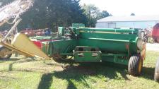 John Deere 348
