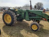 John Deere 4020