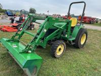 John Deere 4300