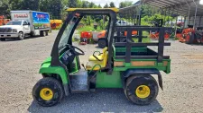 John Deere 4X2 GATOR
