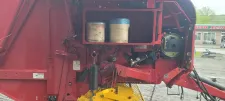 New Holland BR7060
