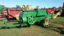 John Deere 348