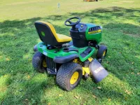 John Deere D140