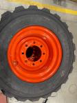 Kubota 10X16.5 tire/rim (4)