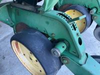 John Deere 7200