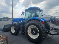 New Holland TS135A