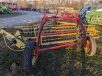 New Holland 258