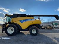 New Holland CR9070