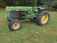 John Deere 2755