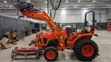Kubota L3302HST