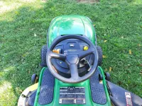 John Deere D140
