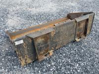 New Holland 66" BUCKET